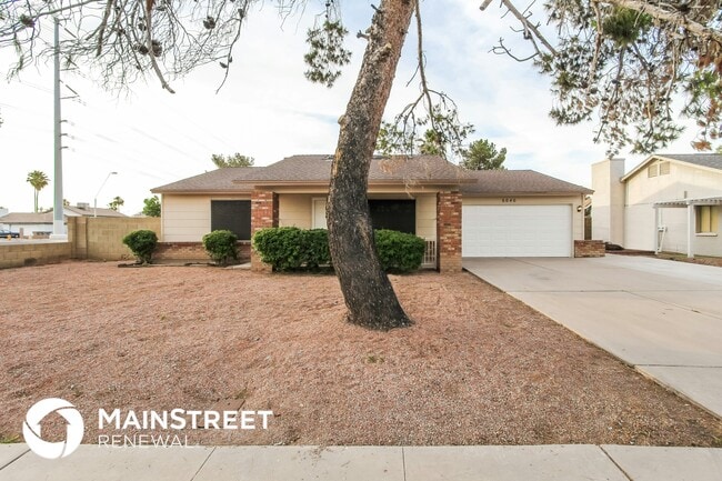 Building Photo - 6646 W Sunnyside Dr