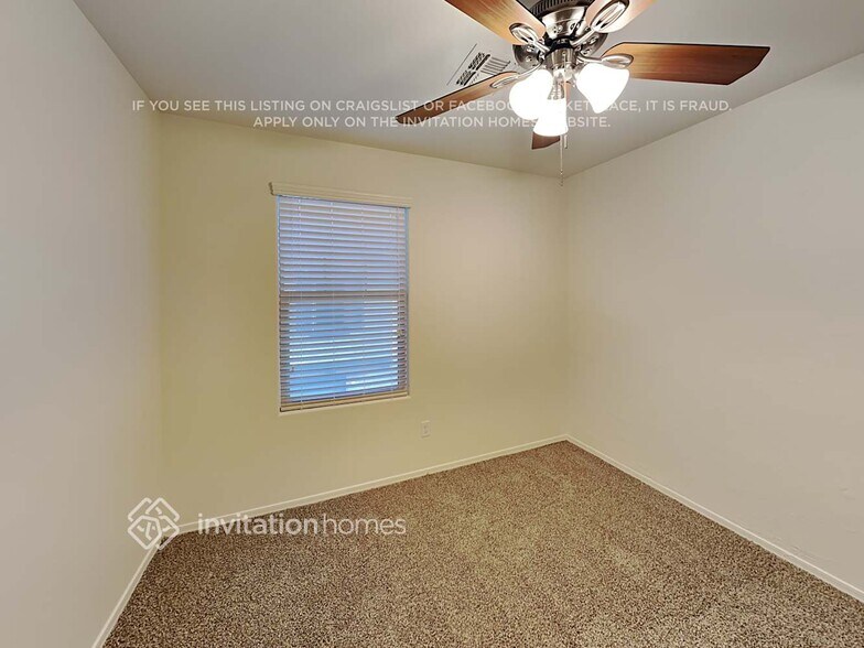 Building Photo - 1171 N 163rd Dr