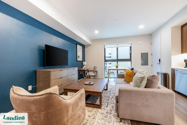 Building Photo - 372 Fourth Ave