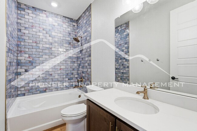 Building Photo - Stunning Home with Central AC and 2-Car Garage