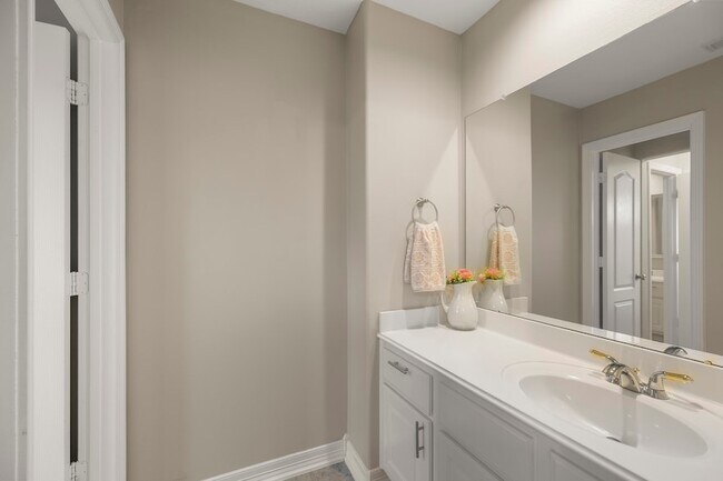 Building Photo - 15519 Marble Canyon Way