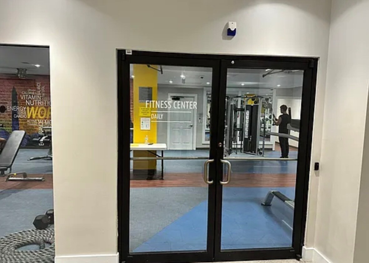 Building Photo - 75 S Reynolds St