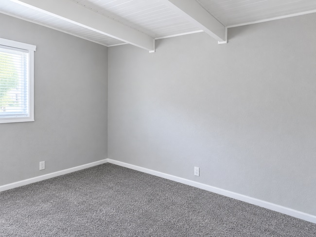 Building Photo - 2492 N 38th St