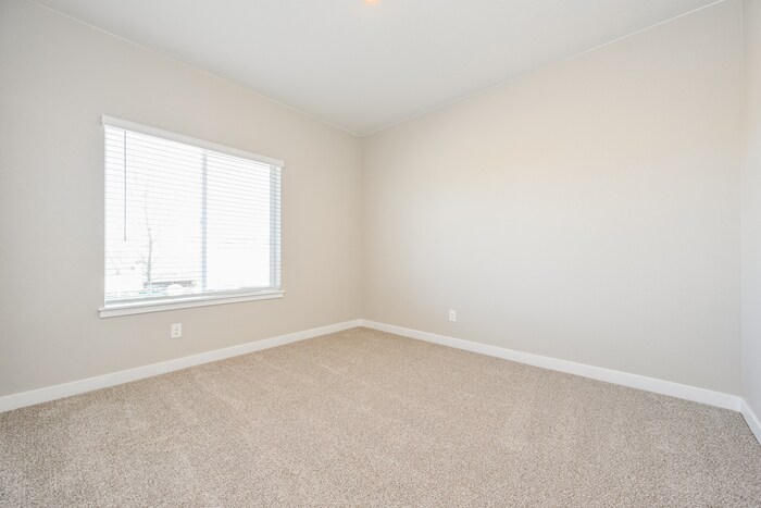 Building Photo - 17734 E 94th Dr