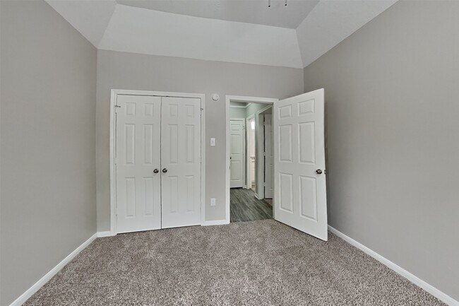 Building Photo - 3922 Wildwood Valley Ct