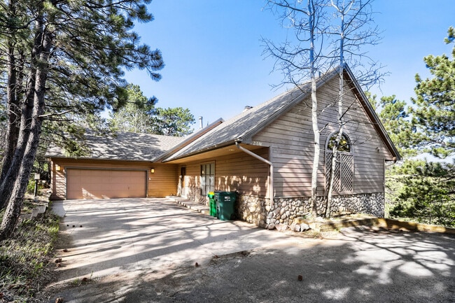 Building Photo - 21648 Mountsfield Dr