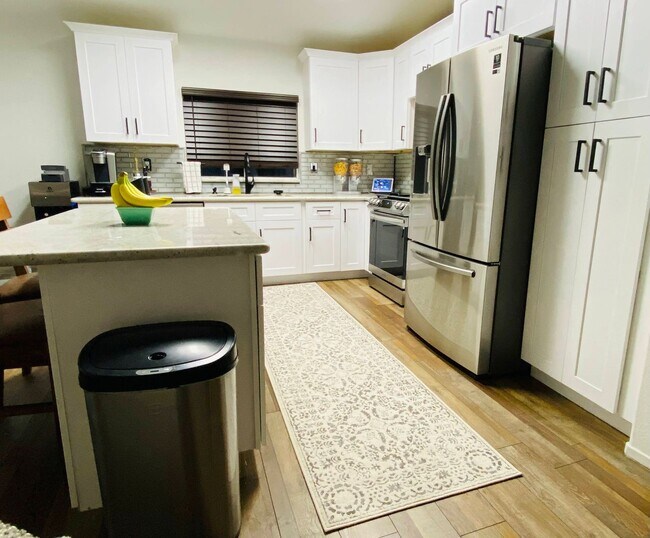 Building Photo - 3700 Mt Lassen Ave