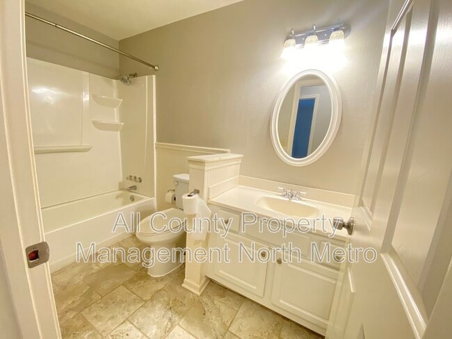 Building Photo - 787 Faye Dr NW