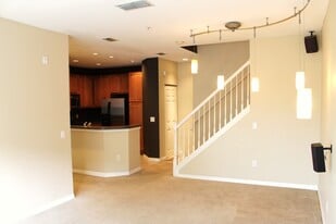 Building Photo - 2460 Grand Central Pky