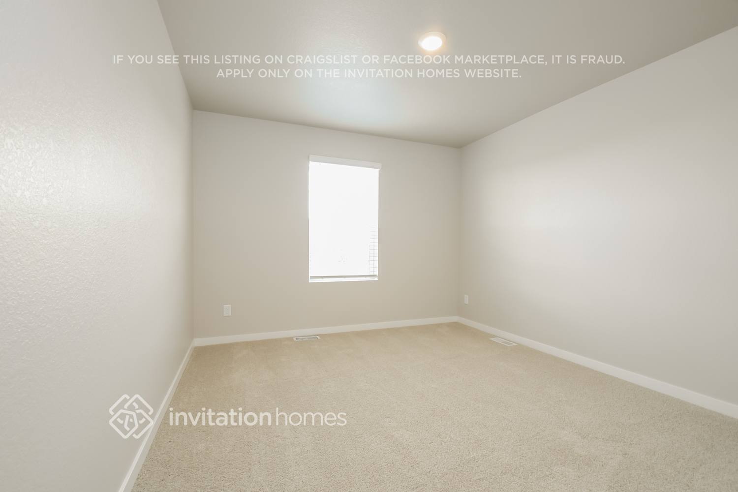 Building Photo - 7203 Dolores Ave