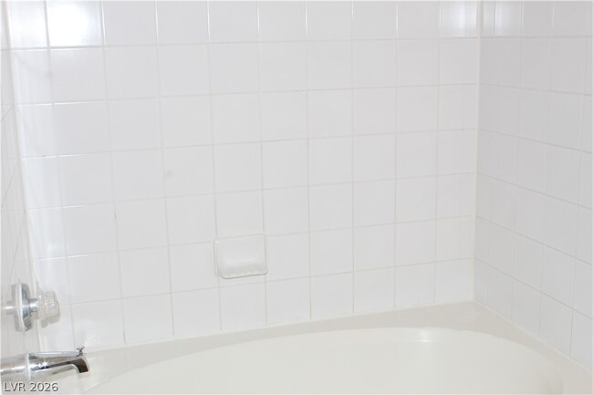 Building Photo - 7885 W Flamingo Rd