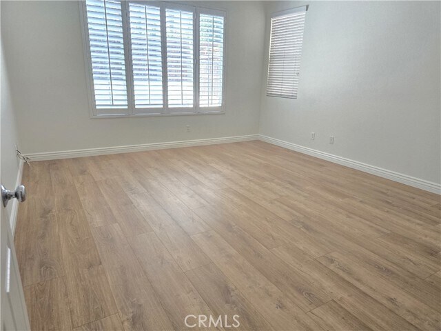Building Photo - 31532 Royal Oaks Dr
