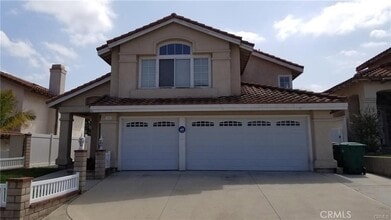 Building Photo - 424 Dylan Dr