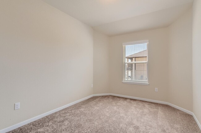 Building Photo - Beautiful 4BD / 3 BA Home for Rent in Whis...