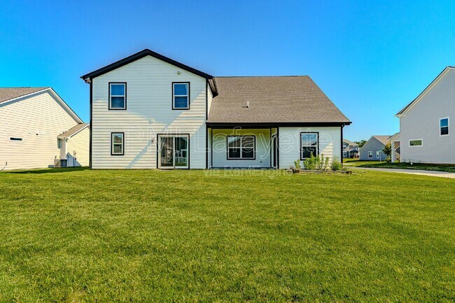 Building Photo - 641 W Bulrush Ct