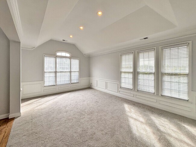 Building Photo - Gorgeous Home in Mableton