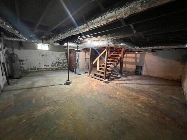 Building Photo - 384 Norvell Rd