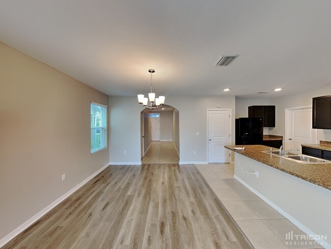 Building Photo - 10305 Geese Trail Cir