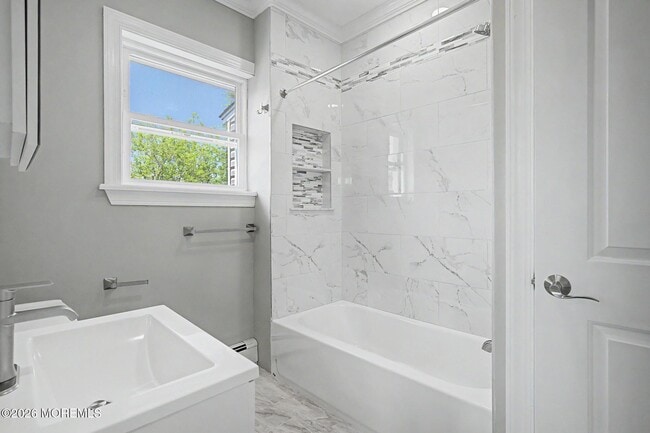 Building Photo - 605 NJ-35