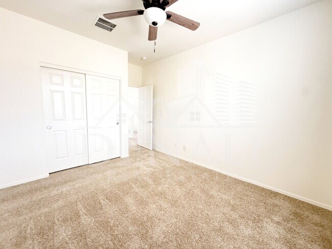 Building Photo - 1275 E Marcella Ln