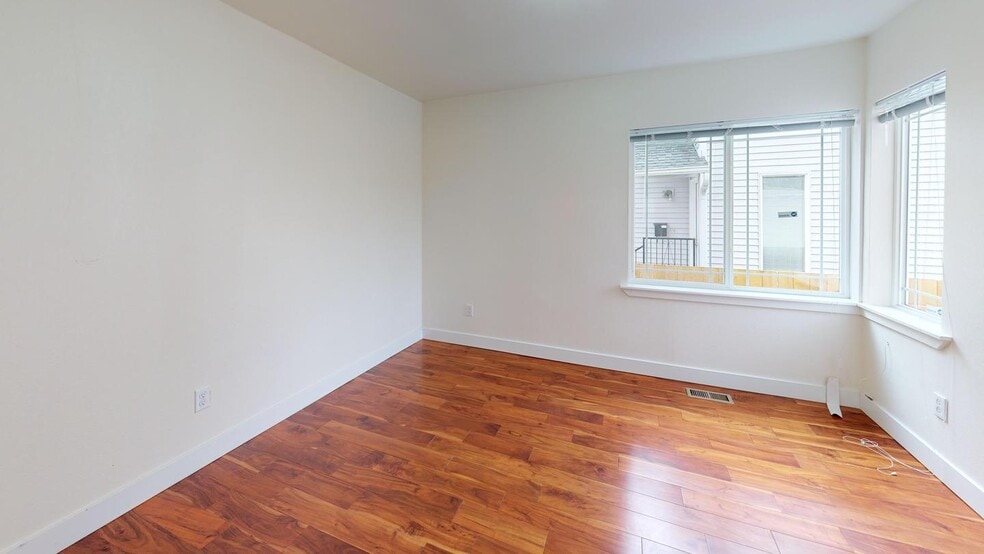 Building Photo - 4356 Cheasty Blvd S