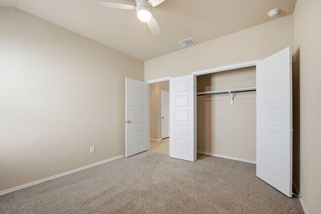 Building Photo - Spacious & Move-In Ready Rental in 78252 – Easy Access to Major Highways