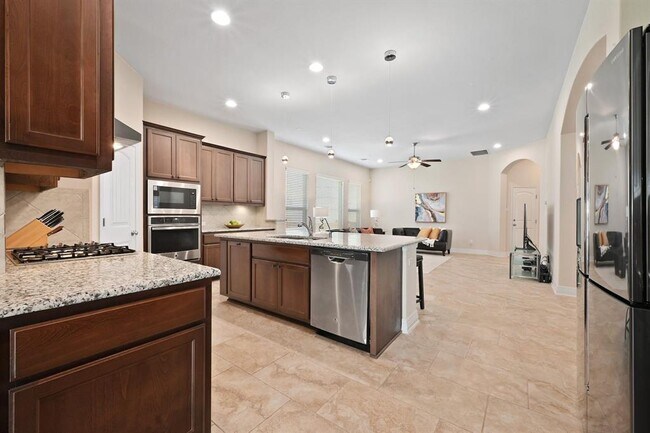 Building Photo - 6321 Llano Stage Trl