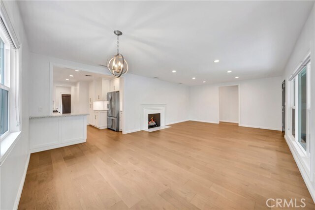 Building Photo - 4833 Longridge Ave