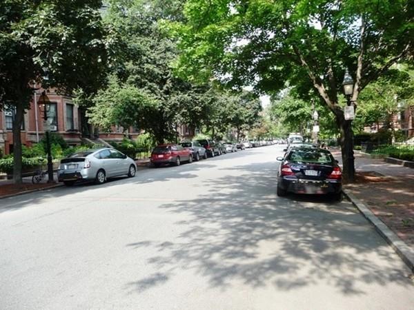 Building Photo - 148 Marlborough St