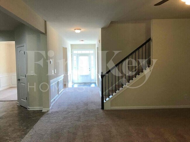 Building Photo - 948 Spanish Moss Tr
