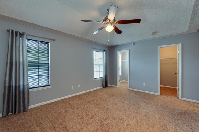 Building Photo - FOR RENT AND READY FOR IMMEDIATE OCCUPANCY! STUNNING LAKE VIEWS • 3 BEDROOMS • 2.5 BATHROOMS • AT...