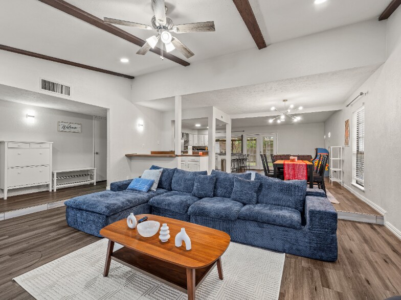 Building Photo - 2235 E Peters Colony Rd