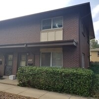 Building Photo - Private 2-Story End Unit