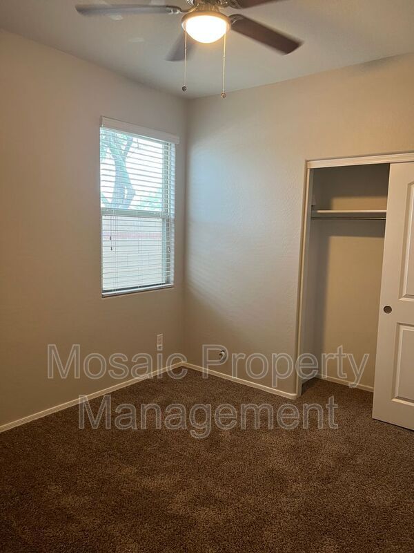 Building Photo - 42128 W Lunar St