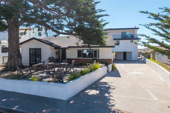 Building Photo - 237 Avenida Montalvo