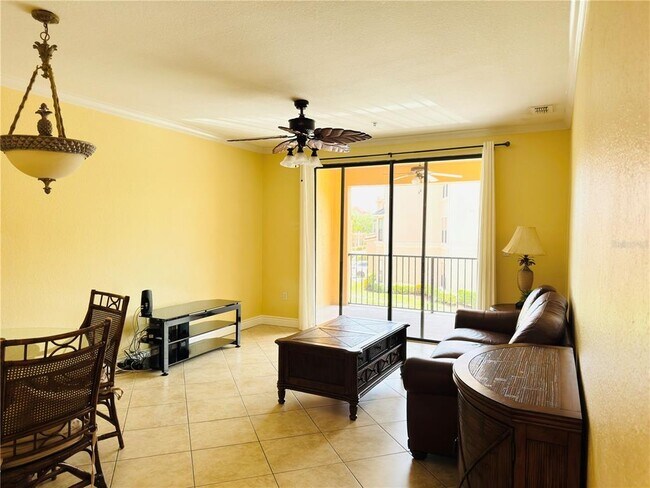 Building Photo - 2721 Via Murano
