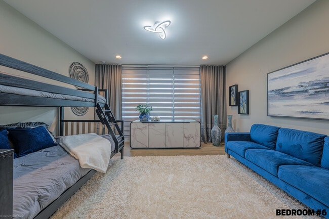 Building Photo - 17119 Aquavera Way