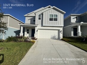 Building Photo - 1049 Waterfall Blvd