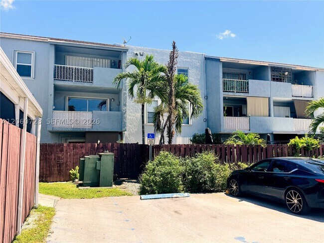 Building Photo - 6095 W 18th Ave