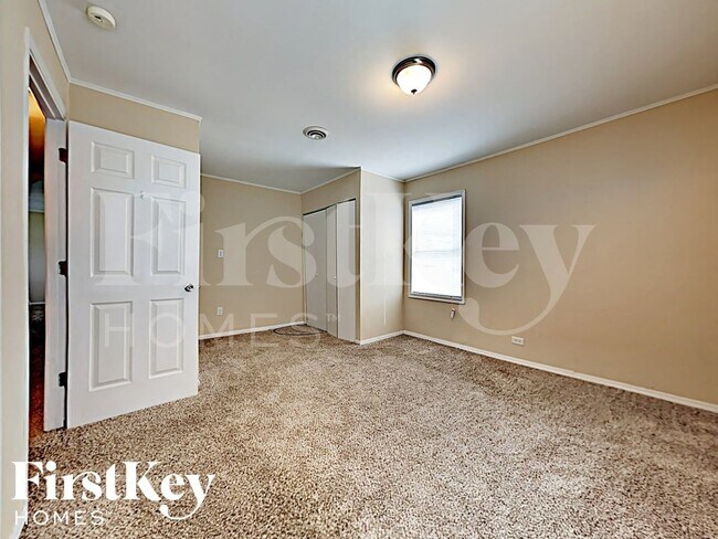 Building Photo - 3507 Susan Ln