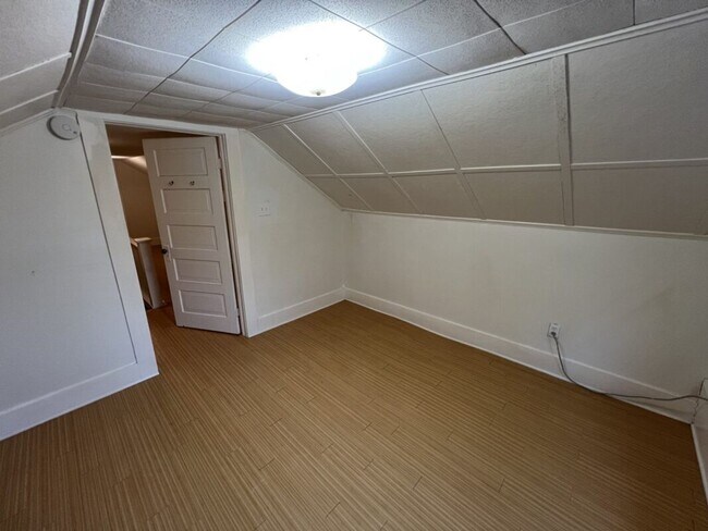 Building Photo - 8222 LA-955