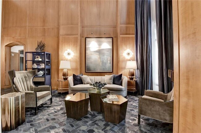 Building Photo - 3445 Stratford Rd NE