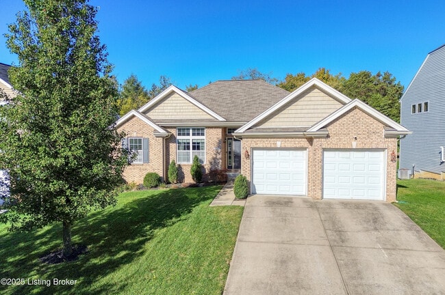 Building Photo - 220 Rockcrest Way