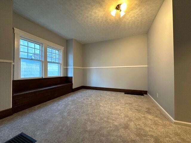 Building Photo - 309 Buckingham St