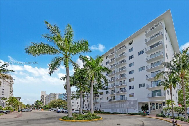 Primary Photo - 1450 Lincoln Rd