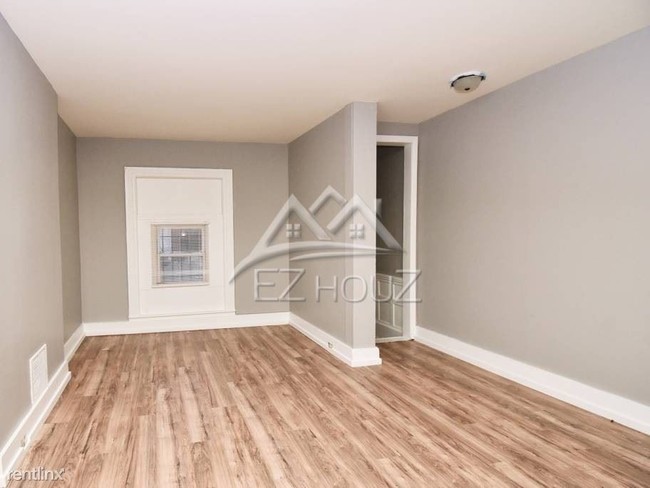 Building Photo - 2 br, 1 bath House - 2718 Orleans Street