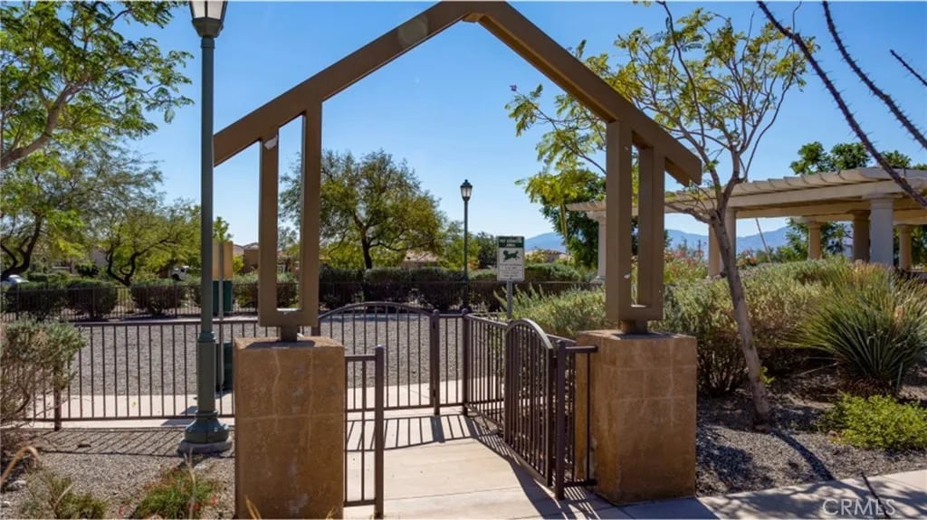 Building Photo - 11599 Kitetail Dr