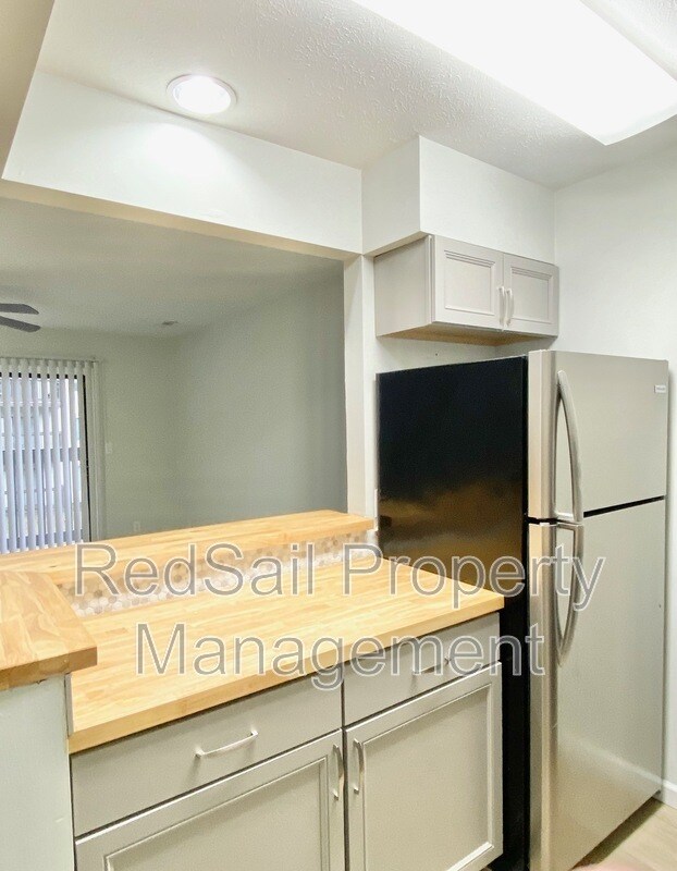 Building Photo - 161 Haverford Ct