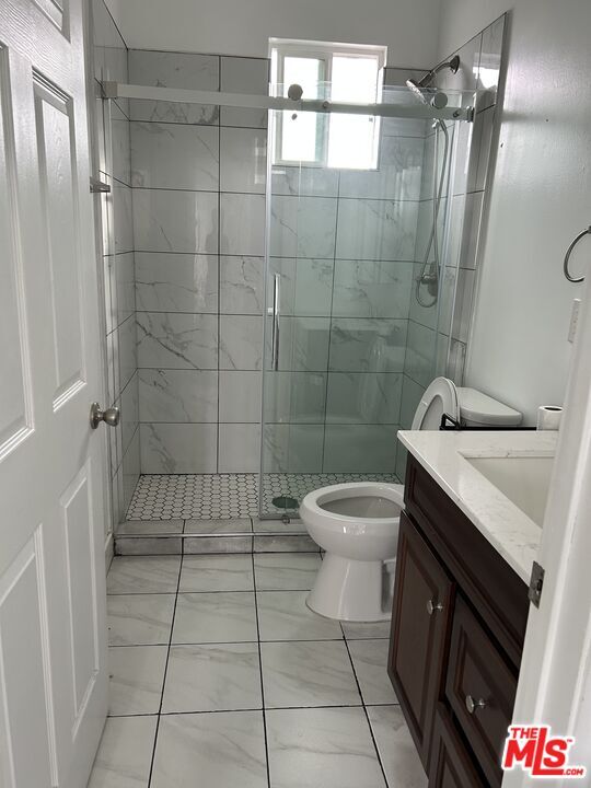 Building Photo - 5441 N Clybourn Ave