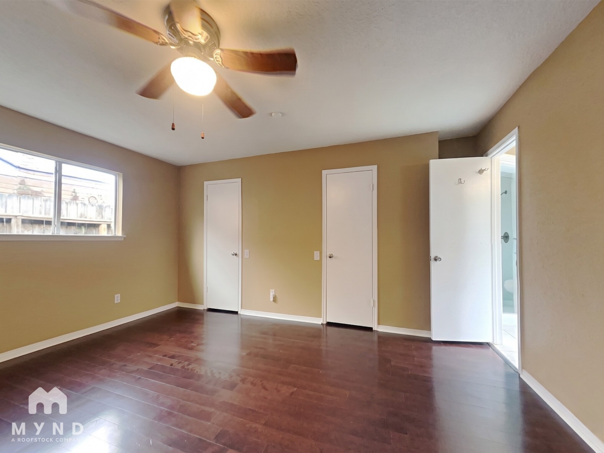 Building Photo - 2103 Woodland Springs St